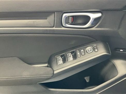Used 2023 Honda Civic Sport image 15