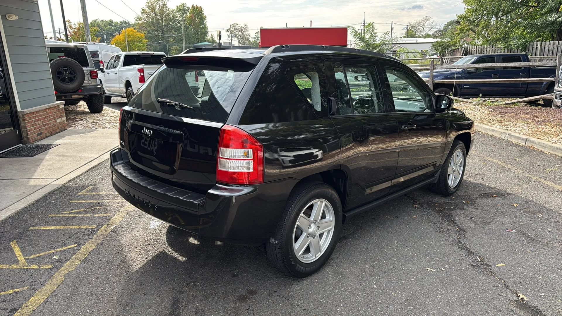 Used 2010 Jeep Compass Sport w/ PWR Equipment Group AWD/4WD image 5