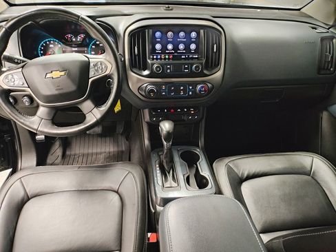 Used 2022 Chevrolet Colorado Z71 AWD/4WD image 28