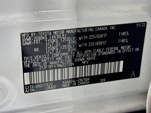 Used 2022 Toyota RAV4 LE AWD/4WD image 28