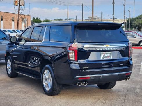 Certified 2024 Chevrolet Suburban Premier w/ Premium Package RWD image 5