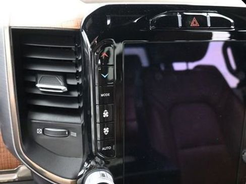 Used 2021 RAM 1500 Limited image 24