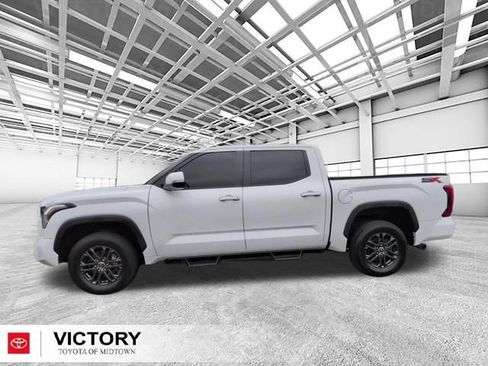 Used 2024 Toyota Tundra SR5 w/ SR5 Convenience Package AWD/4WD image 6
