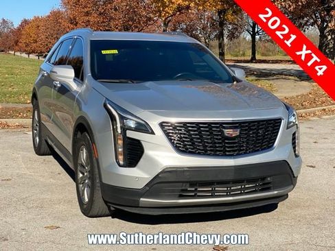 Used 2021 Cadillac XT4 Premium Luxury image 1