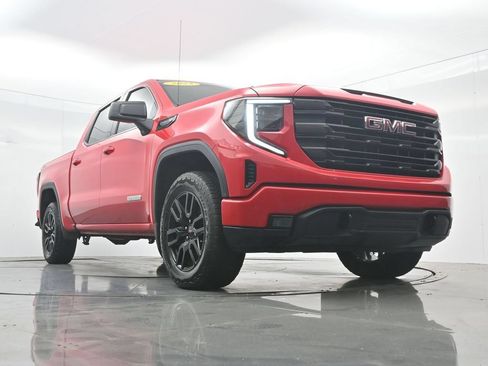 Used 2025 GMC Sierra 1500 Elevation w/ X31 Off-Road Package AWD/4WD image 32