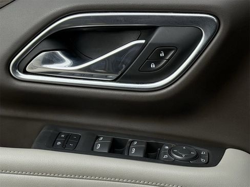 Certified 2021 Chevrolet Tahoe LT w/ LT Signature Package image 22