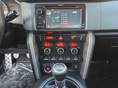 Used 2015 Subaru BRZ Limited image 11