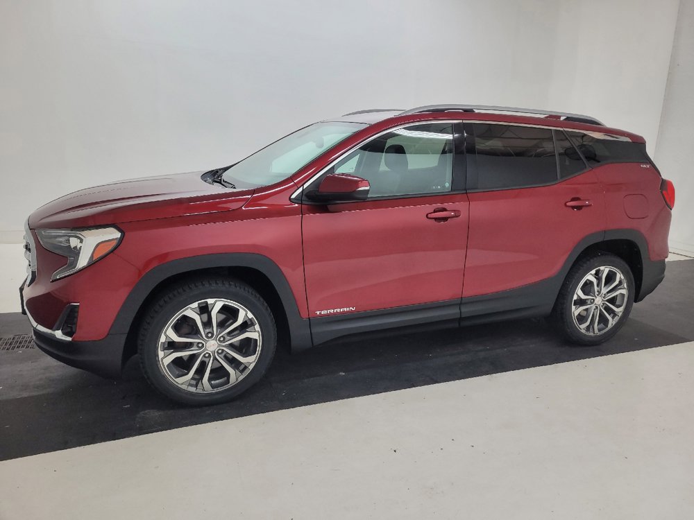 Used 2020 GMC Terrain SLT w/ Preferred Package FWD image 2