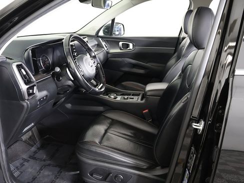 Used 2021 Kia Sorento S image 29