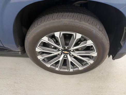 Used 2026 Chevrolet Tahoe High Country RWD image 4