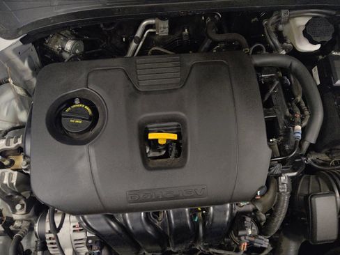 Used 2023 Kia Forte LXS FWD image 30