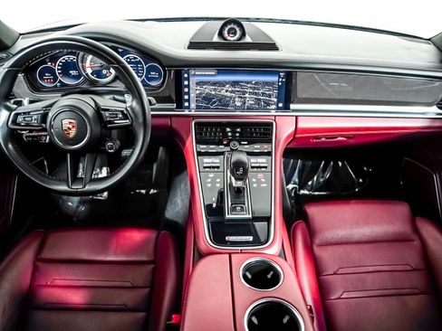 Certified 2023 Porsche Panamera 4 w/ Premium Package AWD/4WD image 15
