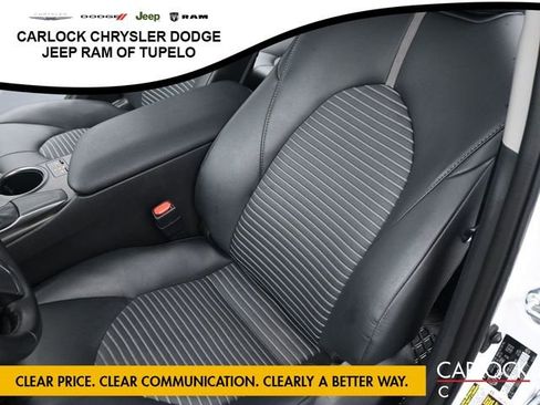 Used 2024 Toyota Camry SE image 60