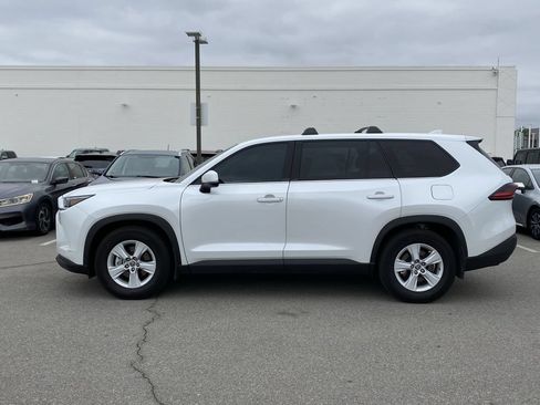 Certified 2026 Toyota Grand Highlander AWD Hybrid image 2