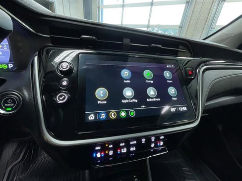 Used 2023 Chevrolet Bolt EUV LT w/ Convenience Package FWD image 17