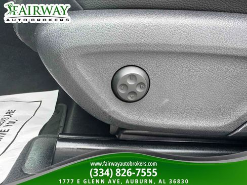 Used 2024 Mercedes-Benz GLE 350 4MATIC image 18