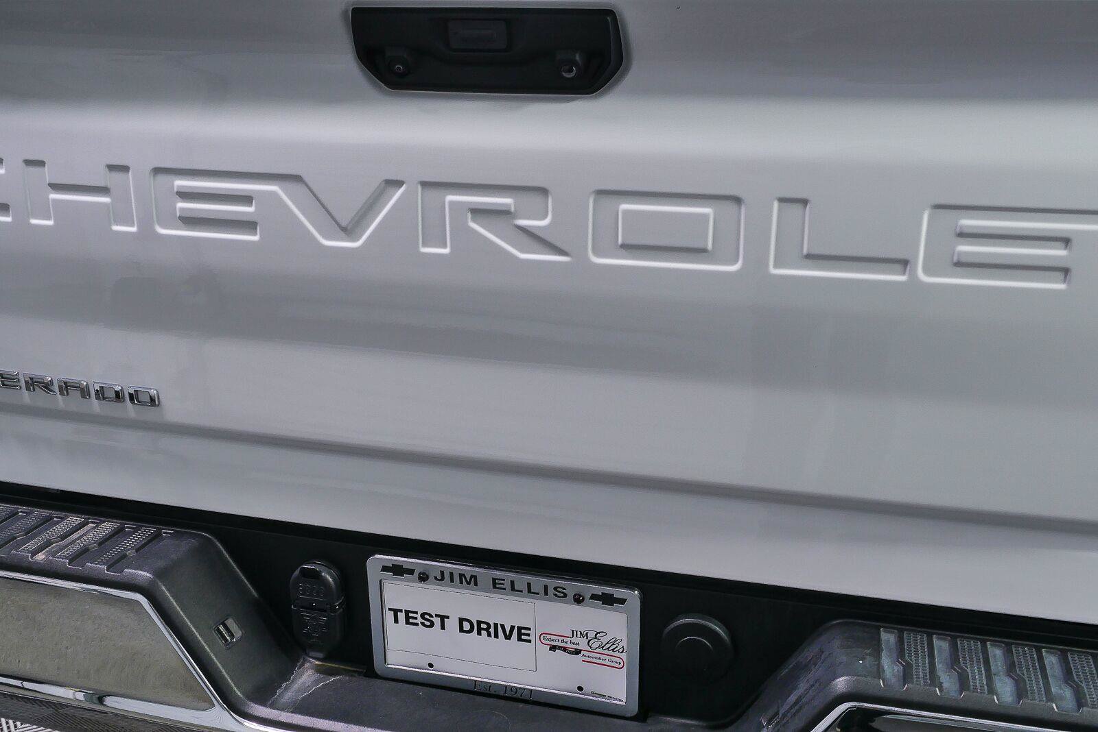 Used 2026 Chevrolet Silverado 2500 LTZ AWD/4WD image 28