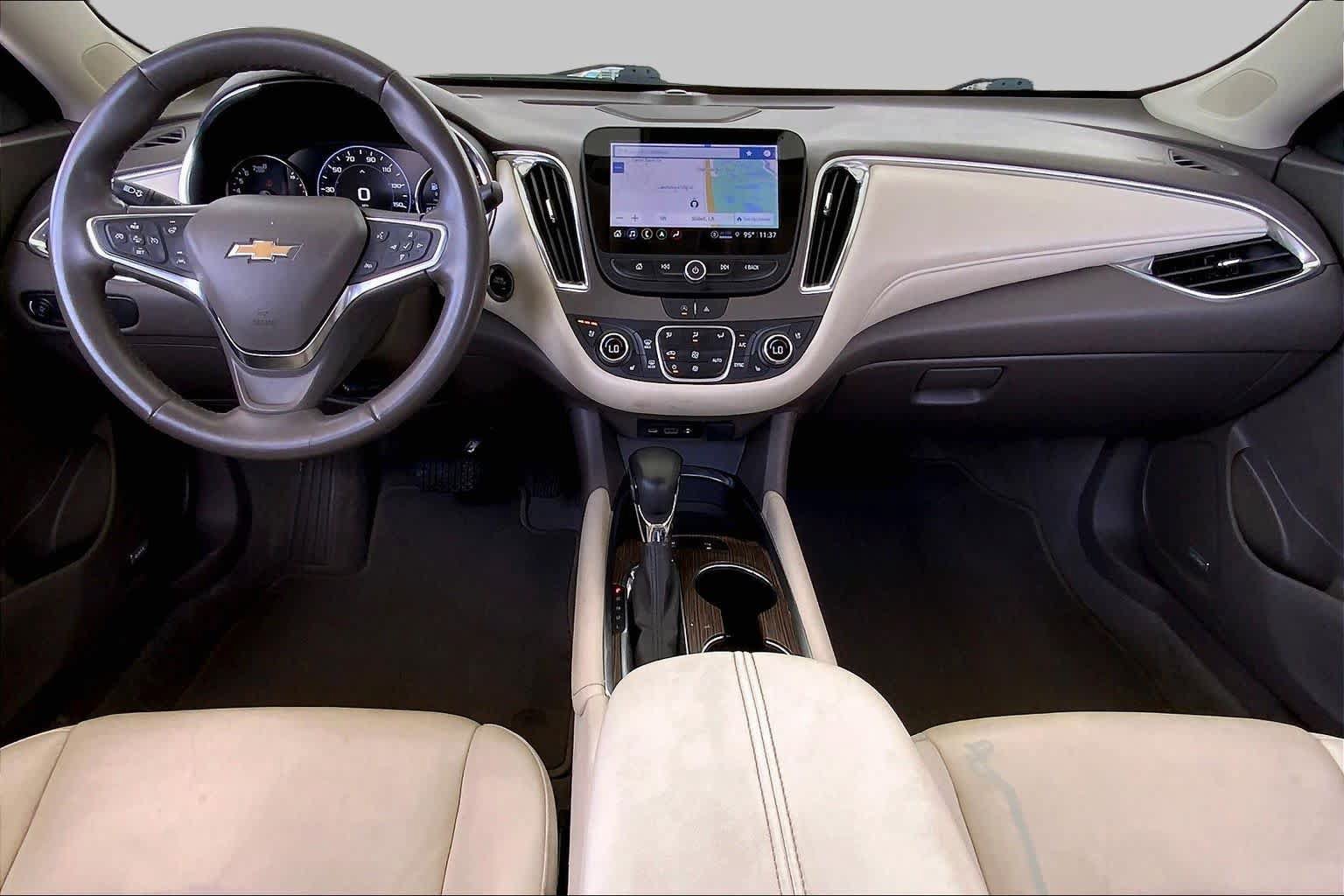 Used 2024 Chevrolet Malibu LT FWD image 15
