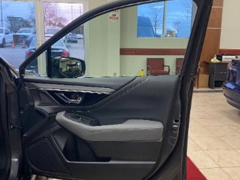 Used 2020 Subaru Outback Onyx Edition XT image 14