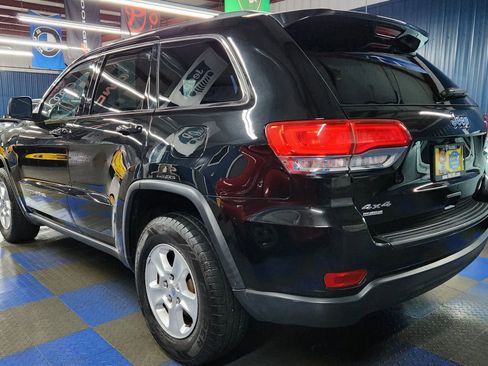 Used 2015 Jeep Grand Cherokee Laredo w/ Quick Order Package 23E image 4