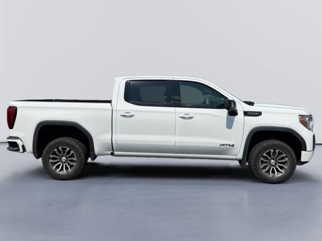 Used 2021 GMC Sierra 1500 AT4 w/ AT4 Value Package AWD/4WD image 2