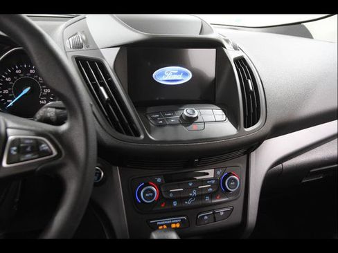 Used 2019 Ford Escape SE FWD image 10