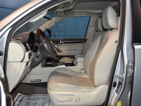 Used 2013 Lexus GX 460 Premium image 7