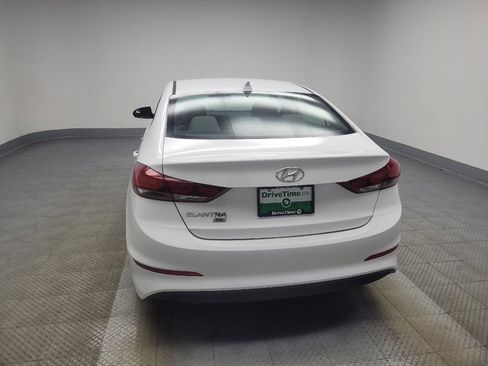 Used 2017 Hyundai Elantra SE image 6