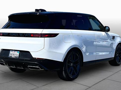 Used 2024 Land Rover Range Rover Sport SE AWD/4WD image 12