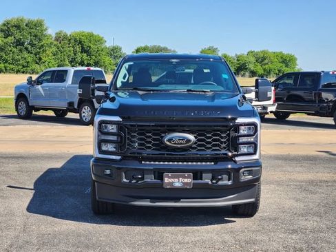 New 2026 Ford F250 Lariat w/ Black Appearance Package AWD/4WD image 2