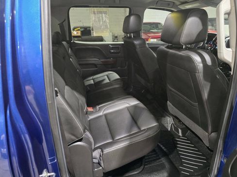 Used 2018 GMC Sierra 1500 SLT w/ SLT Premium Package AWD/4WD image 32