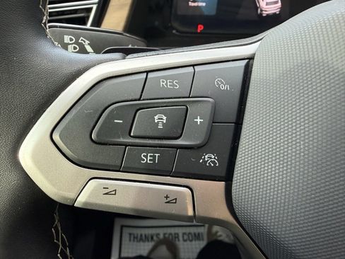 Used 2024 Volkswagen Atlas SE image 20