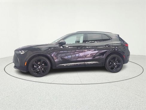 Used 2022 Buick Envision Essence w/ Technology Package I image 4