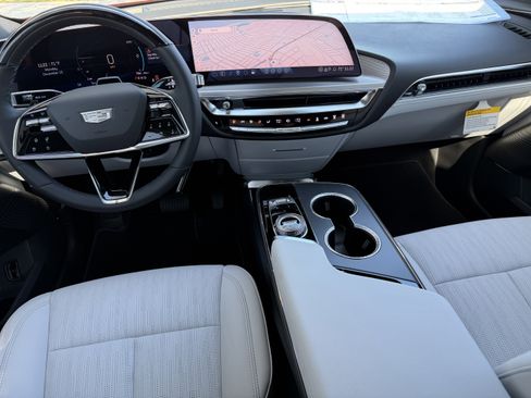 New 2026 Cadillac Lyriq Luxury RWD image 15