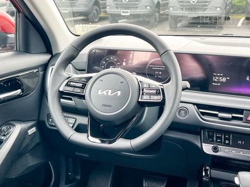 New 2026 Kia Seltos SX w/ SX Sunroof Package image 15