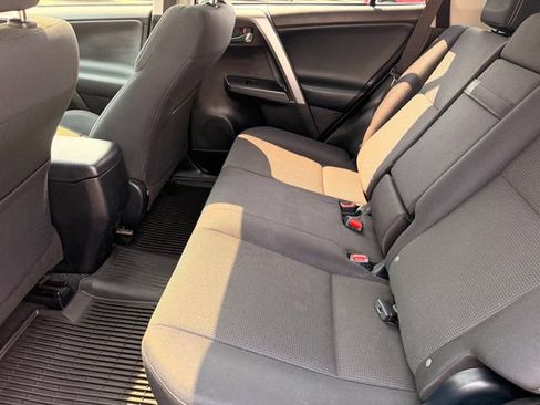 Used 2017 Toyota RAV4 XLE w/ All Weather Liner Package AWD/4WD image 30