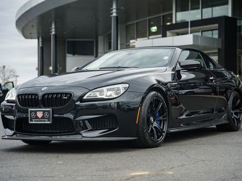 Used 2016 BMW M6 Convertible image 3