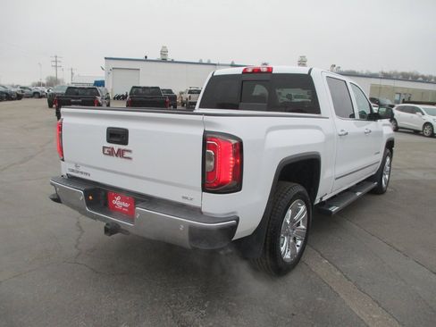 Used 2017 GMC Sierra 1500 SLT w/ SLT Premium Package image 6