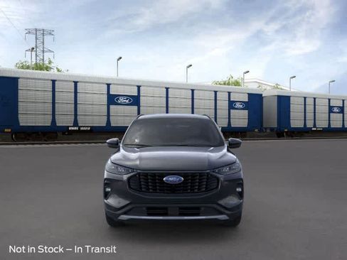New 2025 Ford Escape SE w/ PHEV Premium Package FWD image 6