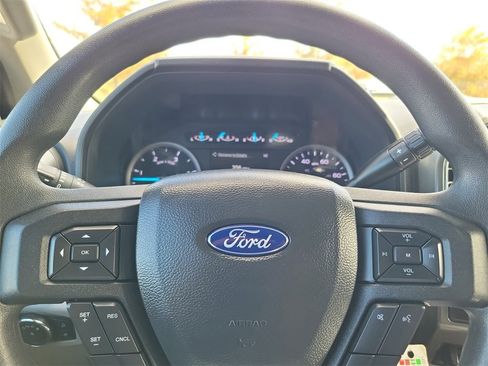 Used 2022 Ford F250 XLT w/ XLT Premium Package image 26