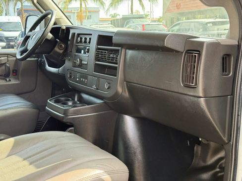 Used 2020 Chevrolet Express 2500 Extended w/ Driver Convenience Package RWD image 18