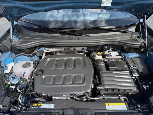 New 2026 Volkswagen Tiguan SEL R-Line AWD/4WD image 16