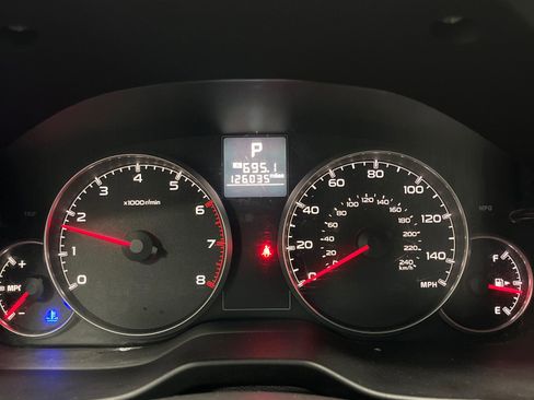 Used 2013 Subaru Outback 2.5i Premium w/ All-Weather Pkg image 12