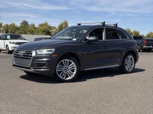 Used 2018 Audi Q5 Prestige w/ Prestige Package AWD/4WD image 2