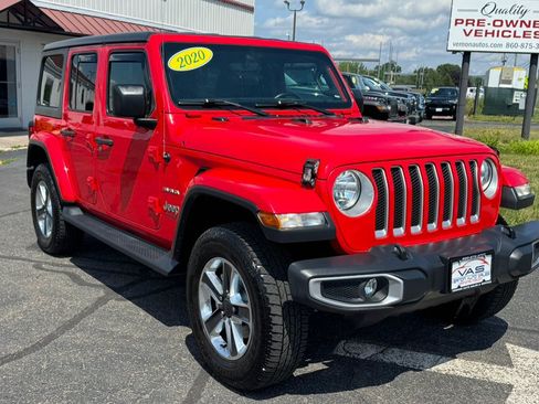 Used 2020 Jeep Wrangler Unlimited Sahara AWD/4WD image 4