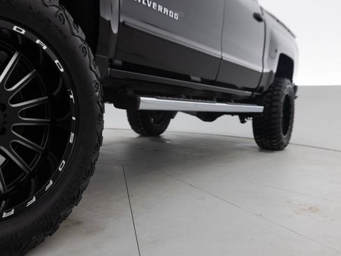 Used 2017 Chevrolet Silverado 1500 LT w/ All Star Edition AWD/4WD image 27