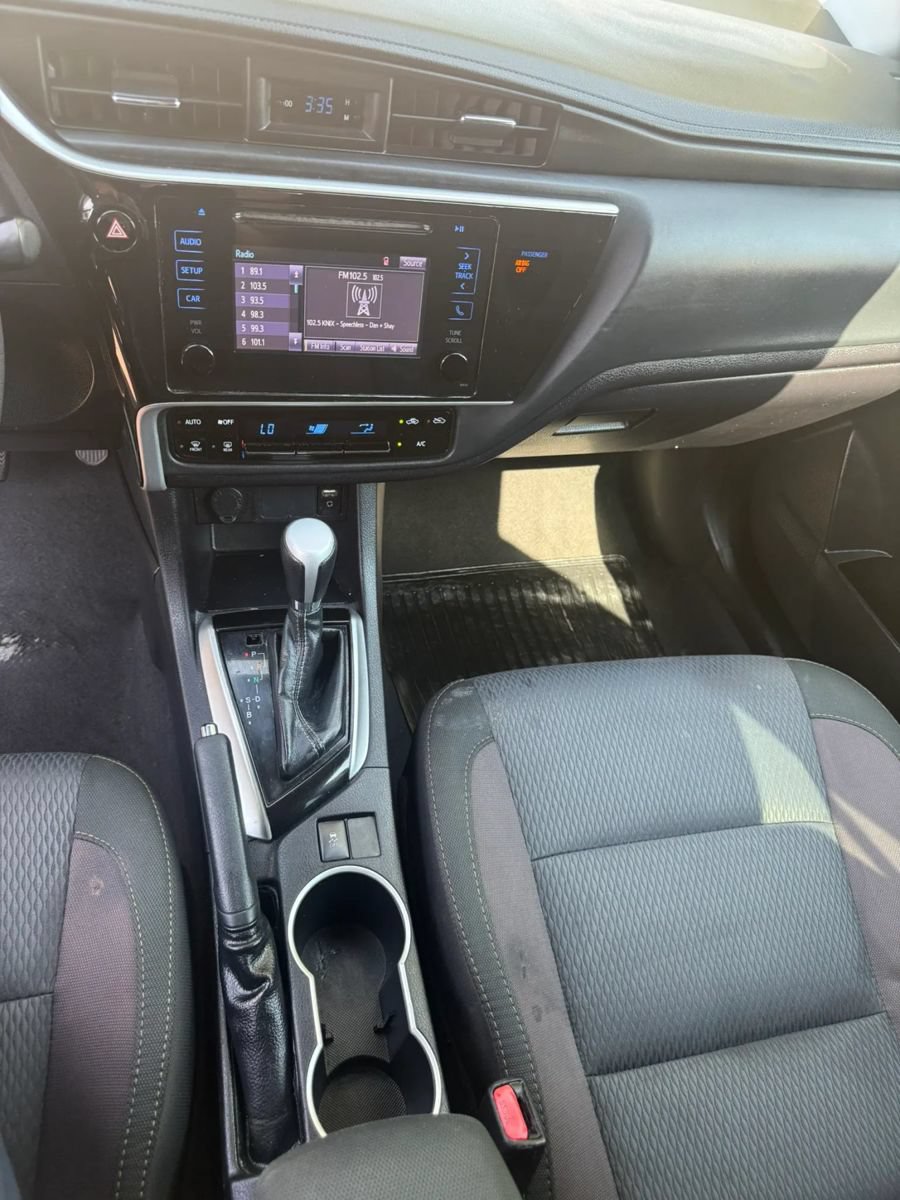 Used 2019 Toyota Corolla LE w/ Carpet Mat Package (TMS) FWD image 8