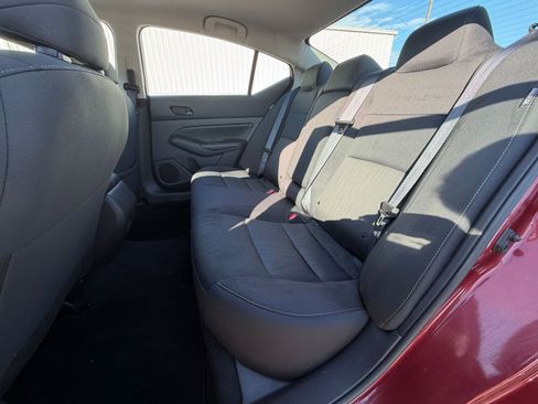 Used 2025 Nissan Altima 2.5 SV image 39