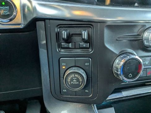 Used 2021 Ford F150 Lariat w/ Equipment Group 502A High image 6