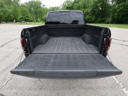 Used 2017 Ford F150 Raptor w/ Equipment Group 802A Luxury AWD/4WD image 12